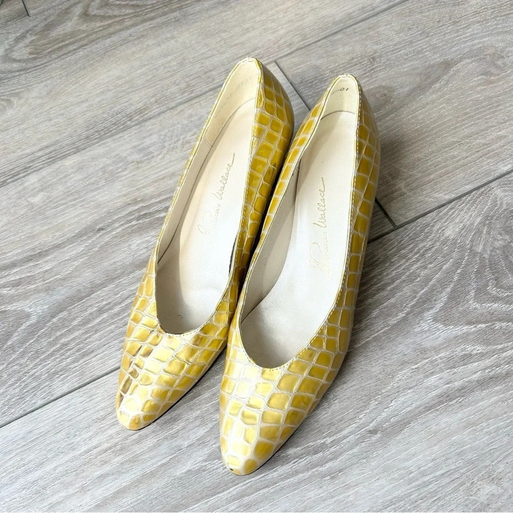 Vintage Thomas Wallace Yellow Gold Croc Giraffe Patern Patent Leather Heels - Picture 1 of 14